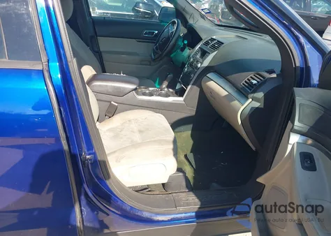 2013 Ford Explorer z USA, uszkodzony, nr VIN 1FM5K7B88DGC44550